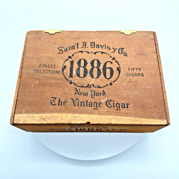 Samuel Davis Other - Sam'l J Davis 1886 The Vintage 50 Count Cigar Box Finger Jointed Queens NY Empty
